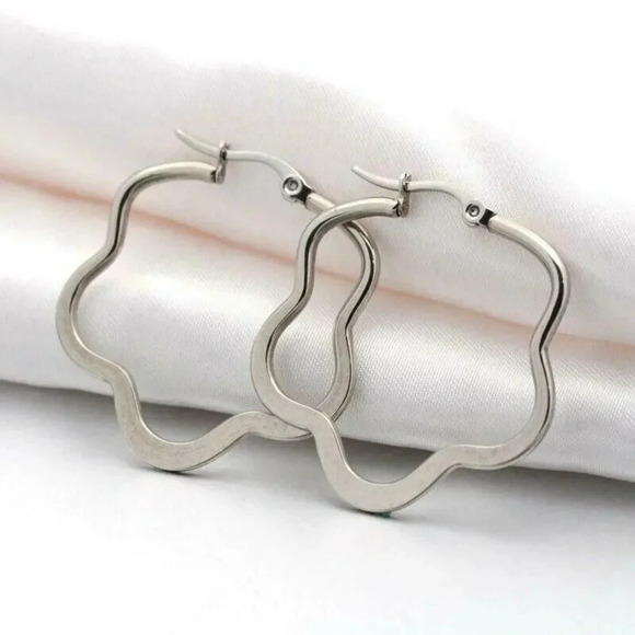 Surgical Stainless Steel 44mm Sleek Flower Hoop Earrings Avant Garde 304 Grade - Picture 1 of 1
